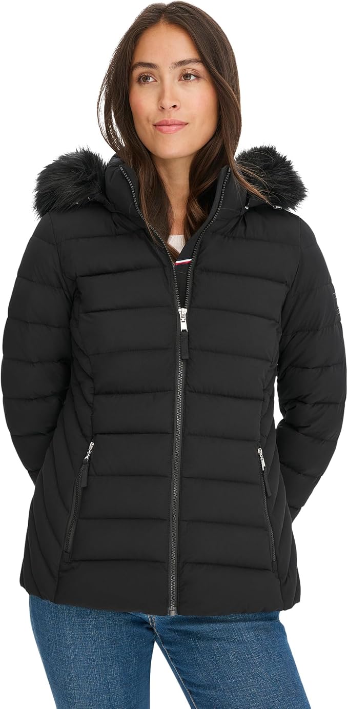 Tommy Hilfiger Women's Heavy Weight Essential Short Puffer Jacket