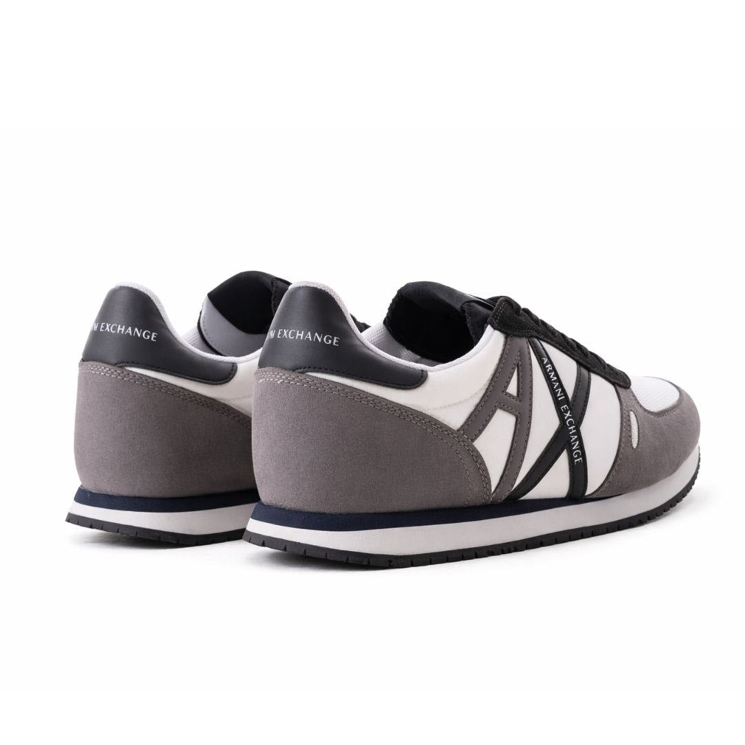 ARMANI EXCHANGE Logo Lace-Up XUX017 Sneakers -01